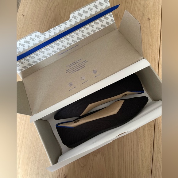 Rothy’s black points 6.5 - Picture 10 of 10